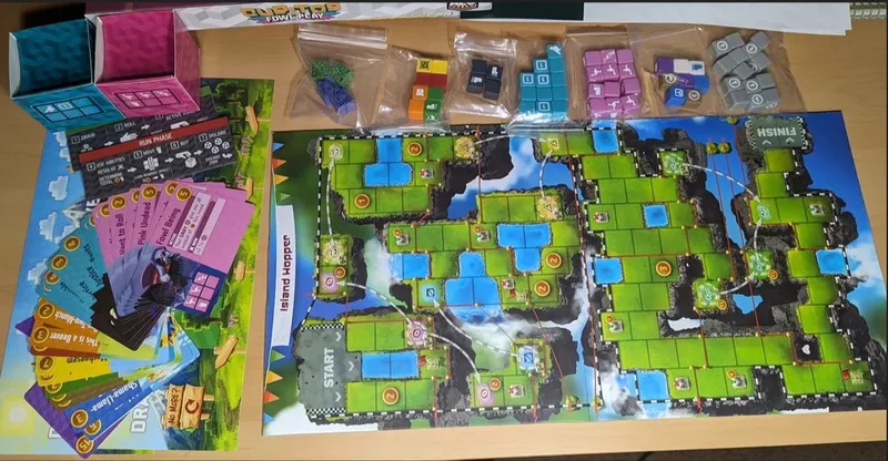 Cubitos Fowl Play - Bordspel - Uitbreiding Engelstalige Versie van Alderac Entertainment Group, editie Oranje – doos
