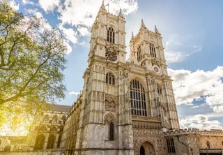 Puzzle Abbaye de Westminster au Printemps - 1000 pièces van Alipson Puzzle – doos 1 van 2