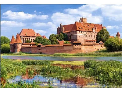 Malbork Castle, Poland (3000) from Castorland – box