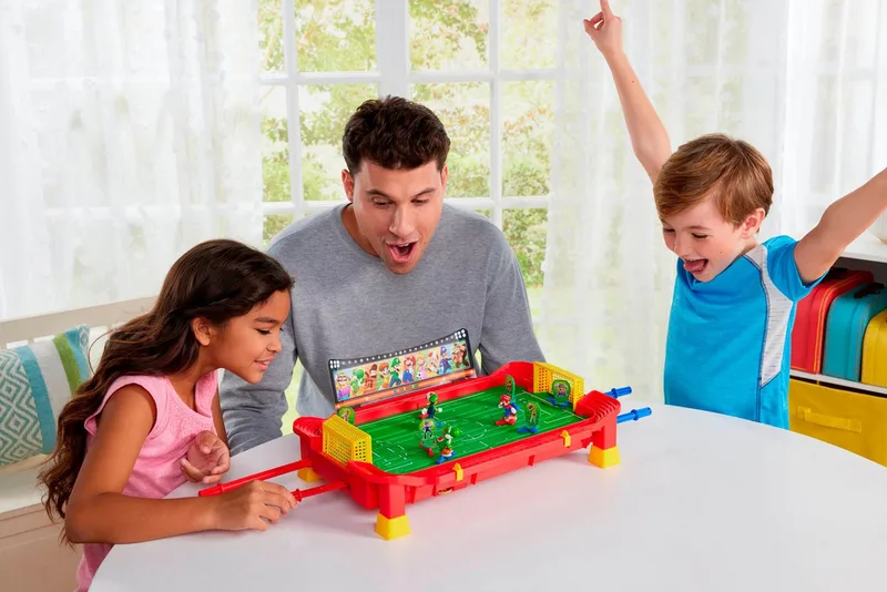 Spiel Super Mario™ Football Striker, Familienspiel from EPOCH Games, Multicolour edition – box 4 of 5