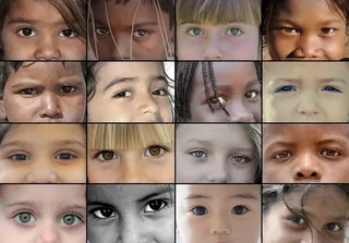Puzzle SOS MEDITERRANEE - Regards d'Enfants du Monde - 1000 pièces de Grafika – boîte 1 sur 2