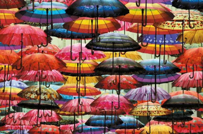 legpuzzel kleurrijke paraplu's - 1000 stukjes puzzel kunst. von Piatnik, Ausgabe Mehrfarbig – Schachtel