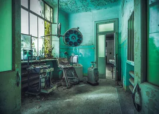 Puzzle Lost Places, The Madhouse, 1000 Puzzleteile, Made in Germany de Ravensburger, édition Multicolore – boîte 2 sur 2