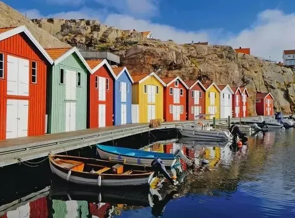 Puzzle Pièces XXL - Feel Well & Puzzle - Maisons Colorées En Suède de Ravensburger – boîte 1 sur 2