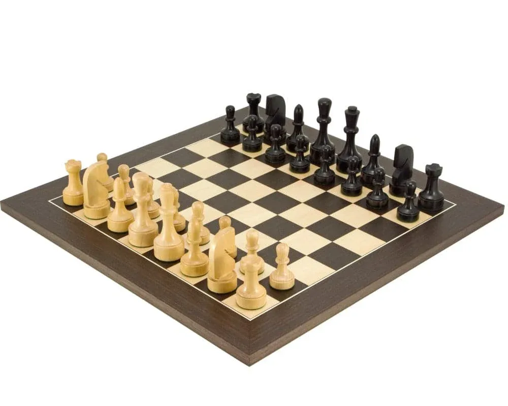 Contemporary-serie Wenge-schaakset van Regency Chess – doos