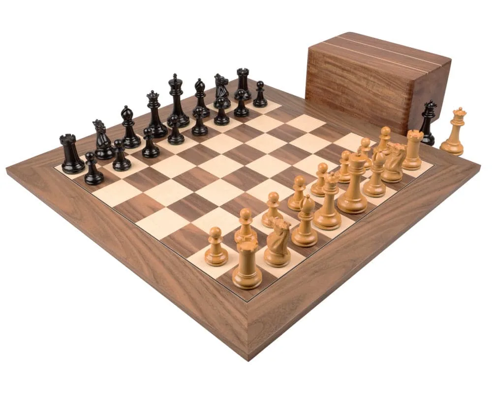 De 1869-reproductie ebbenhout- en walnoot Grand Luxe Staunton-schaakset van Regency Chess – doos