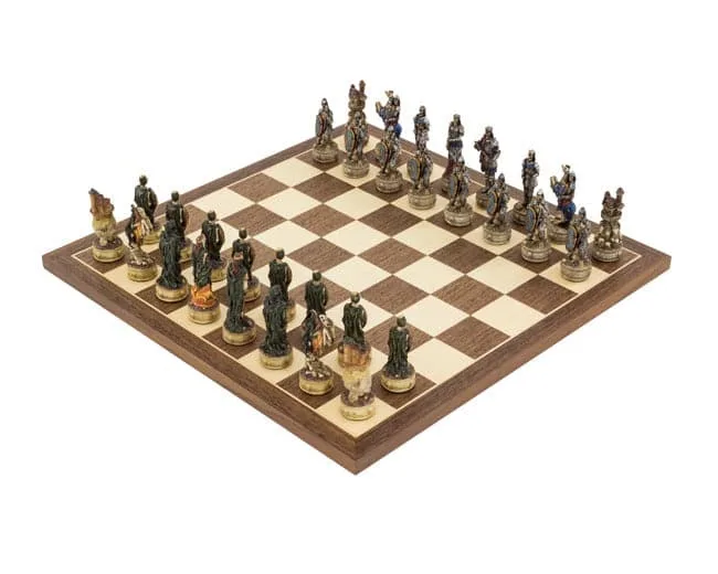 De handgeschilderde zombie-thema schaakset van Italfama van Regency Chess – doos