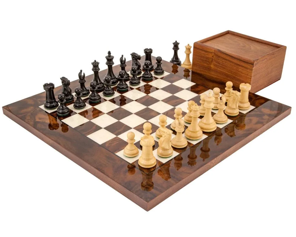 Highclere Luxe Schaakset van Ebbenhout en Walnoot de Regency Chess – boîte