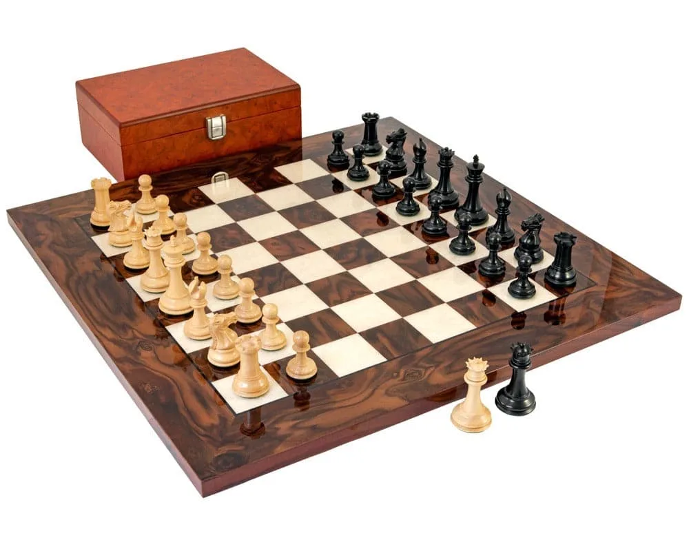Luxe zwarte Sovereign schaakset van Regency Chess – doos