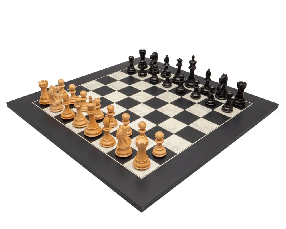 Schaakset "Het Woeste Paard" in zwart en esdoorn de Regency Chess – boîte