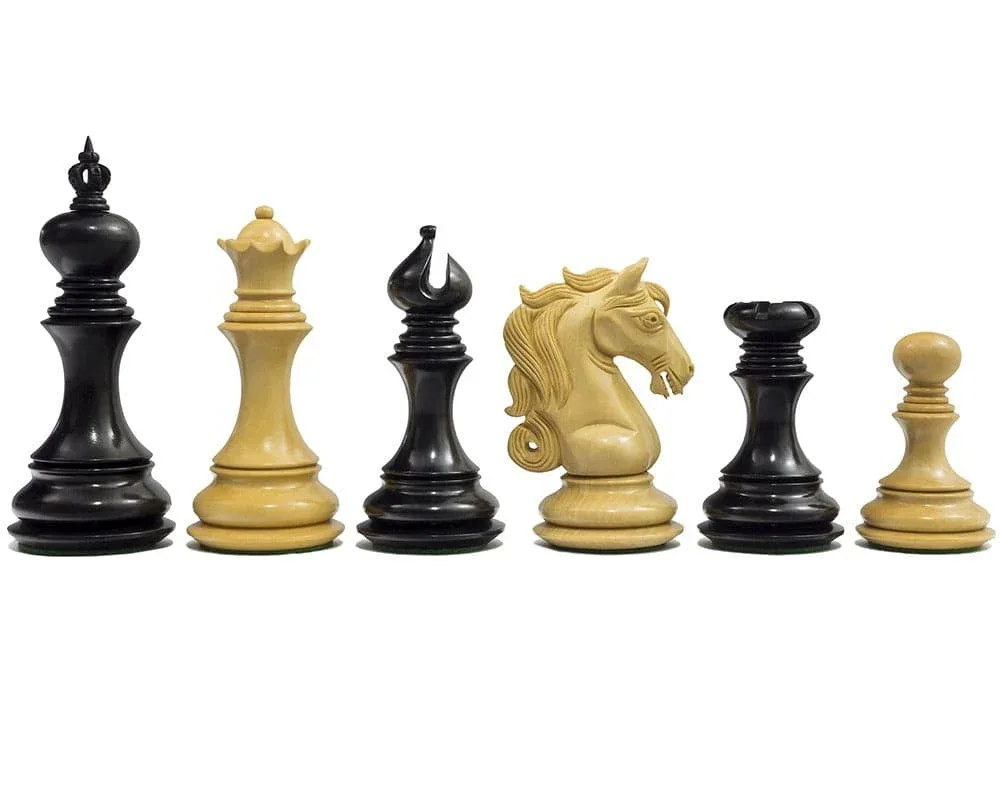The Cavalry Series - ebbenhouten schaakstukken, 11,4 cm de Regency Chess – boîte