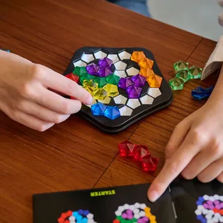 IQ Deluxe Pentagon de SmartGames – boîte 5 sur 5