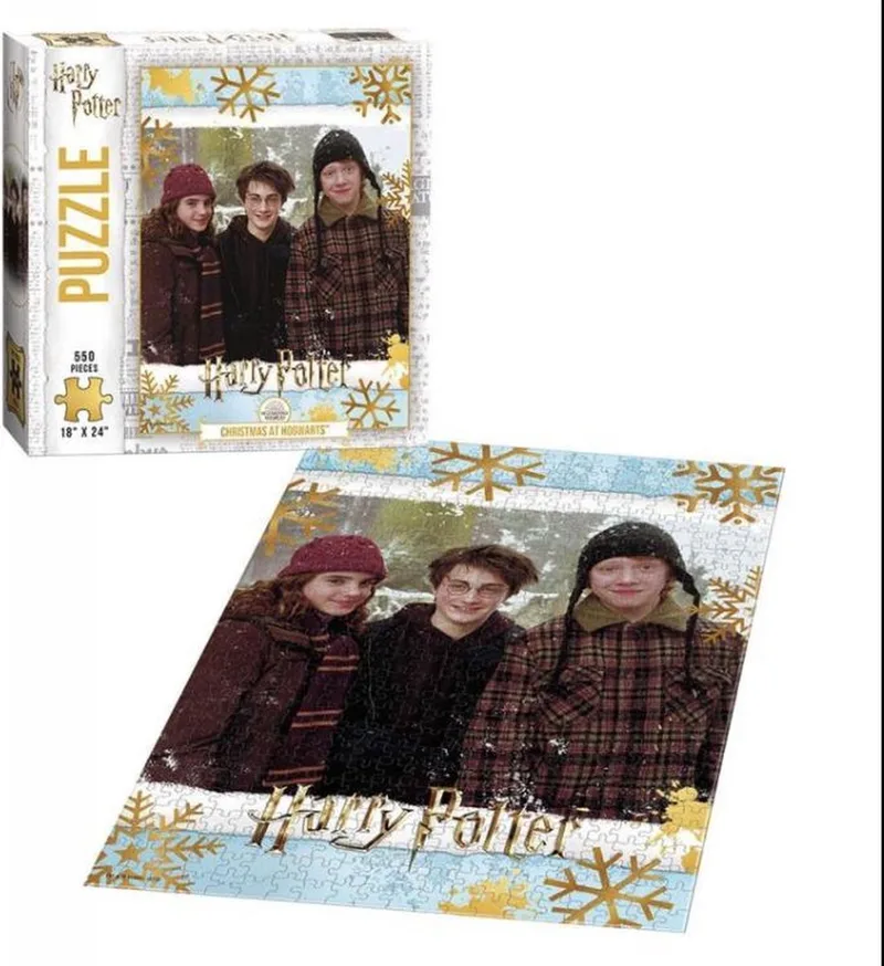 Harry Potter™ "Christmas at Hogwarts™" 550-Piece Puzzle from The Op, Multicolour edition – box