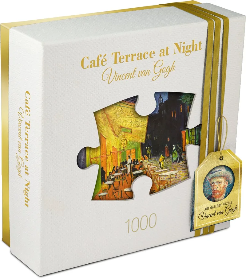 Art Gallery - Caféterras bij nacht / Vincent van Gogh (1000) van Tucker's Fun Factory, editie Café Terrace at Night – doos